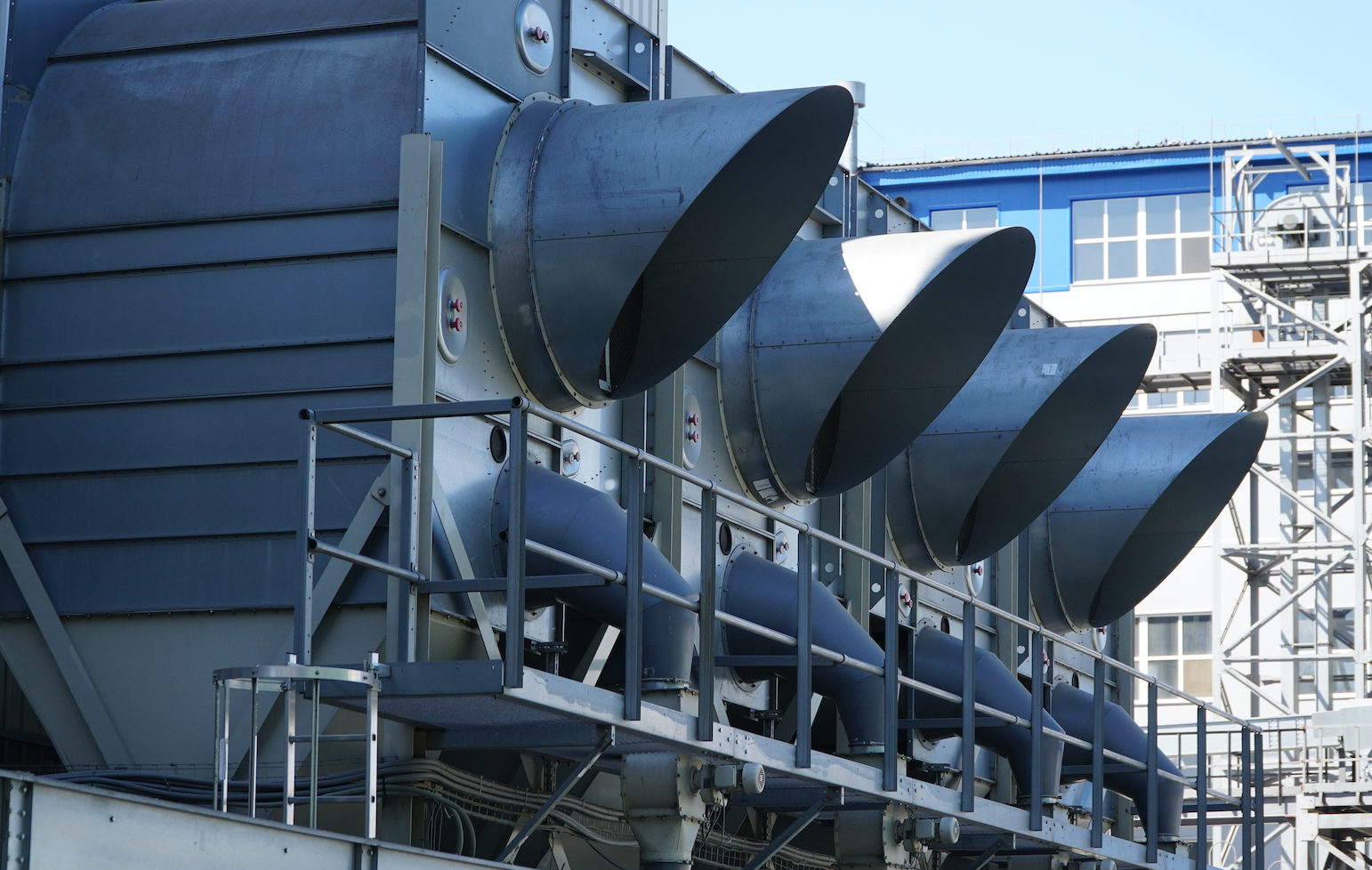 Do you know how an air conditioner works?
