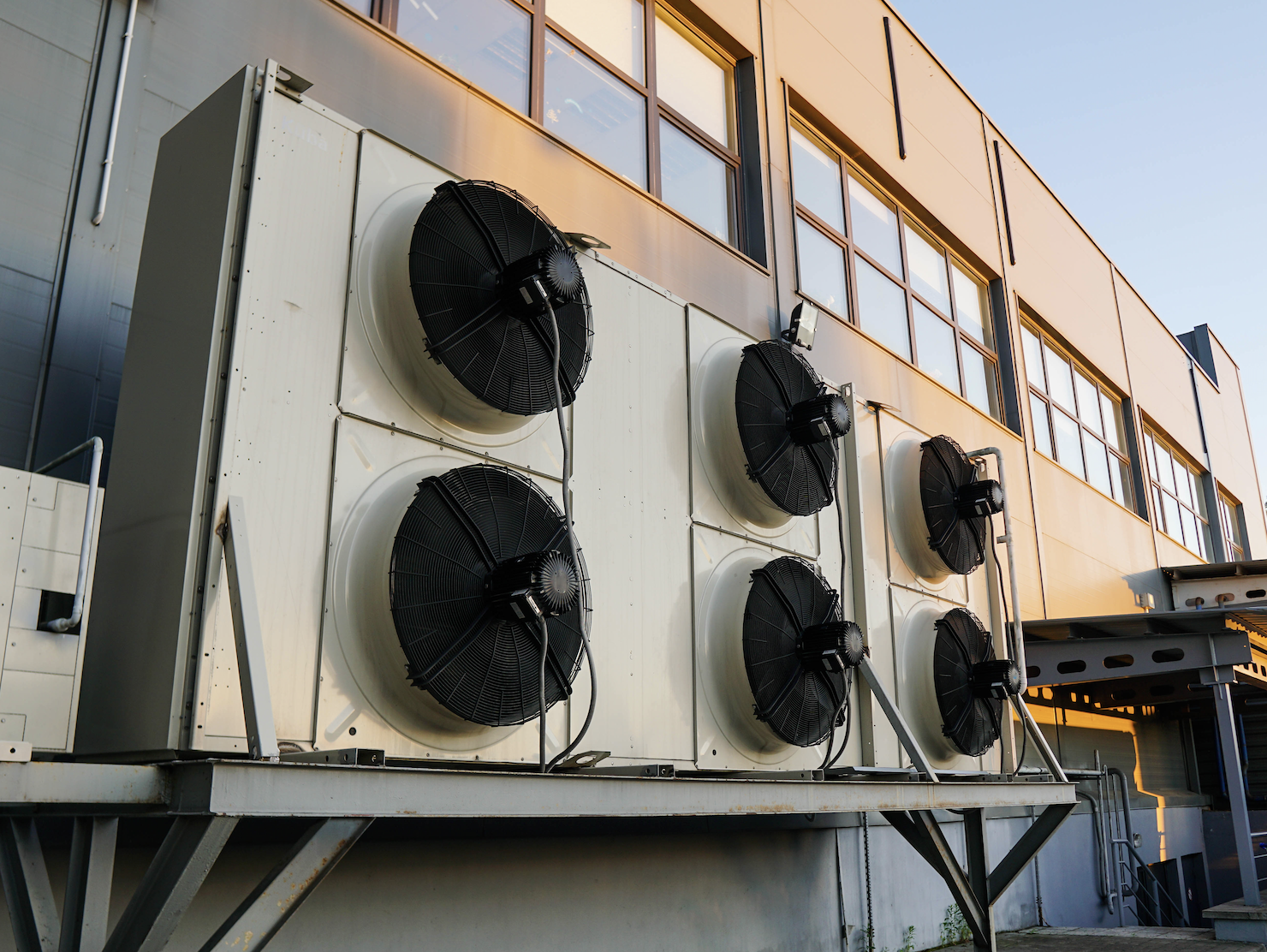Summer is coming, prepare your air conditioning system!